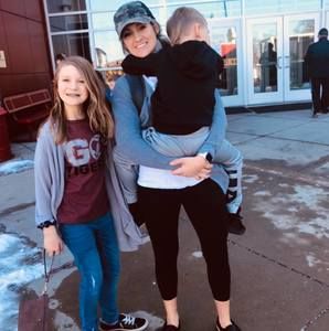 Meet your Posher, Shawna